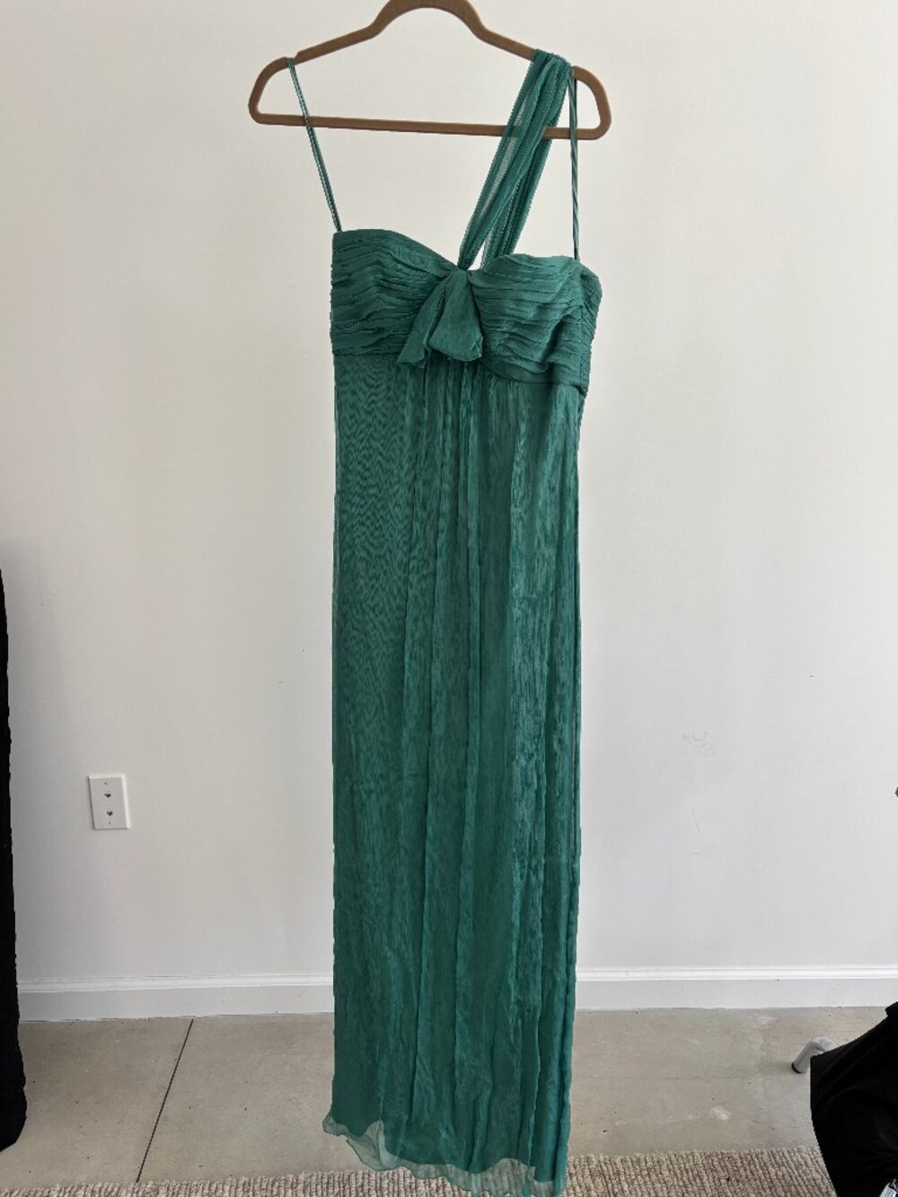 Amsale Silk Gown - Picture 2 of 4
